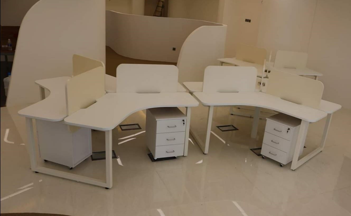 وحده عمل — حسب الطلب